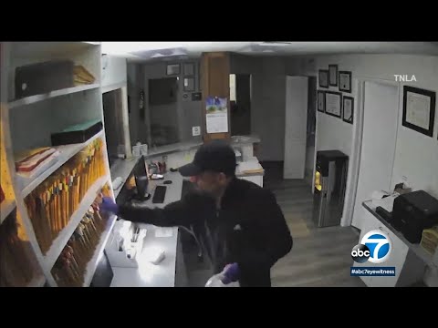 Man steals stacks of medical files from Sherman Oaks dental place of business